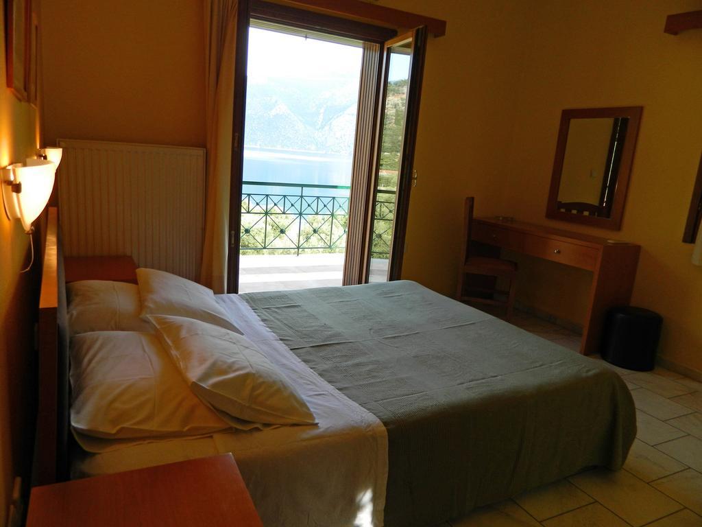 Forkis Apartments Vathy  Chambre photo